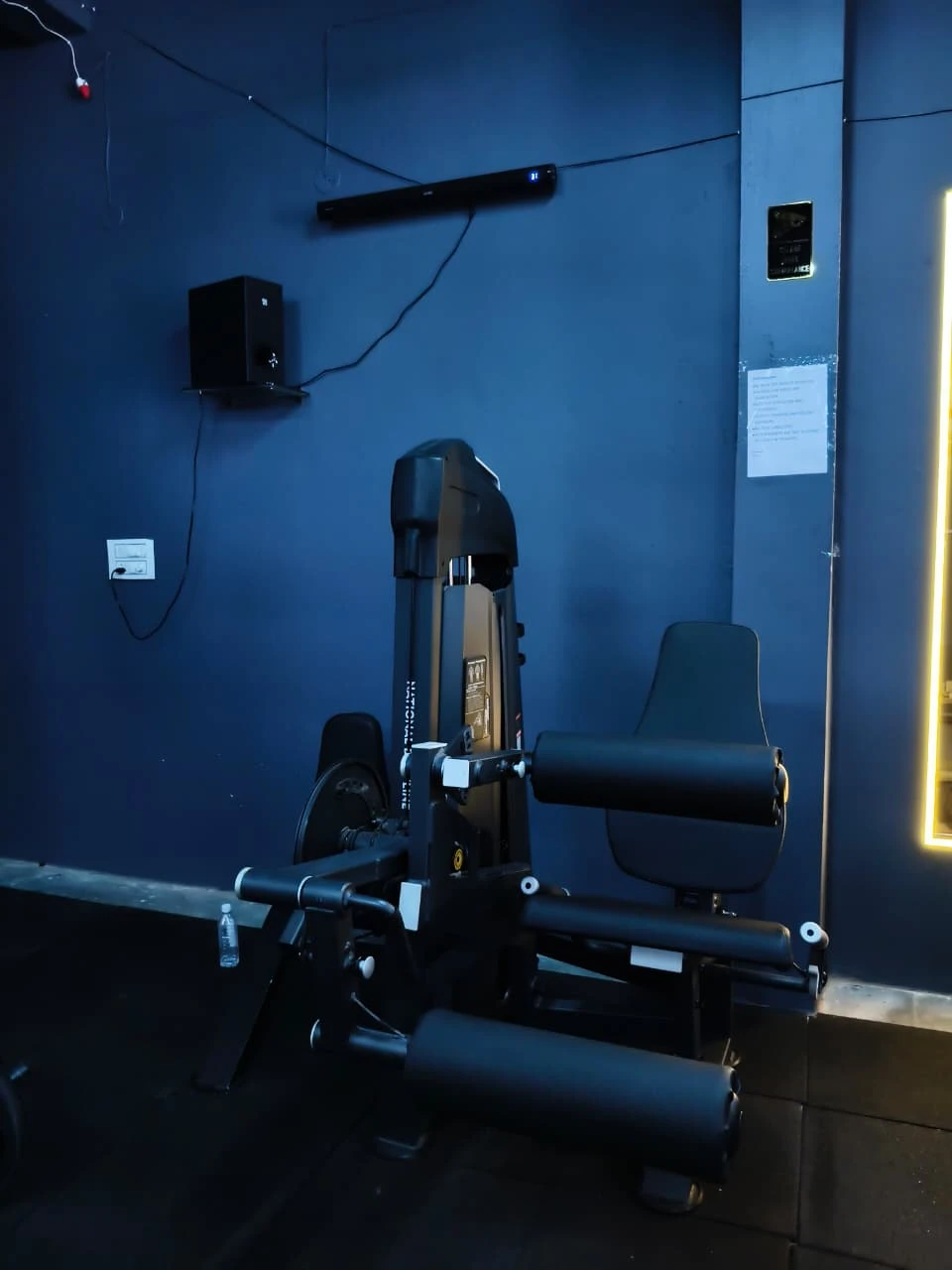 The FitHub Gym training zone - image 5
