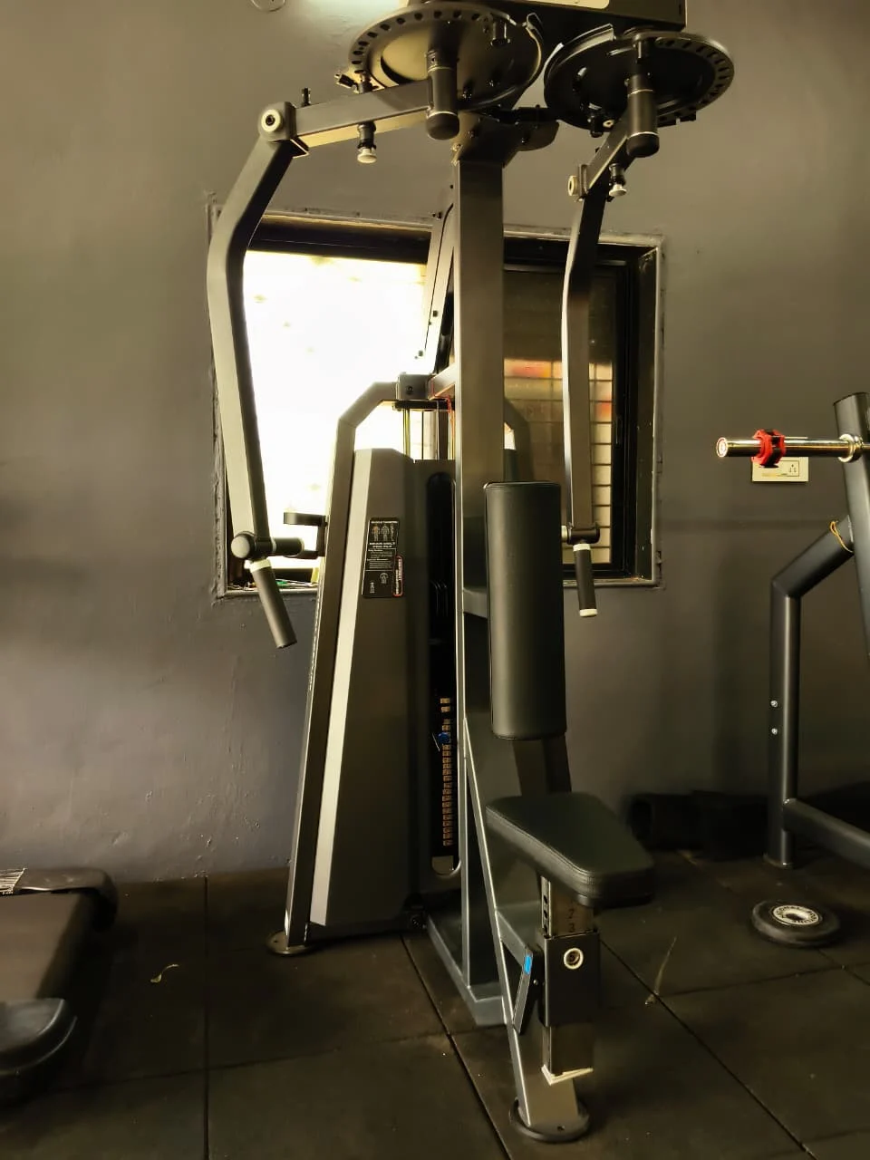 The FitHub Gym training zone - image 8